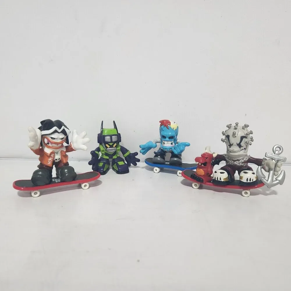 Tech Deck Dudes & Boards Lot: Pierce, Adam, Simon, Devastator, Mini Dragon
